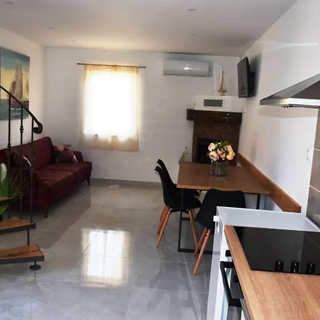 Marta Ii Your In Seget Center *