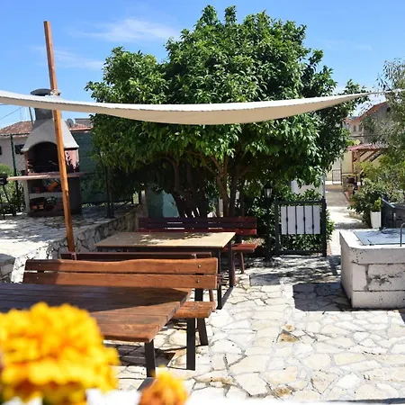 Marta Ii Your In Seget Center Holiday home *