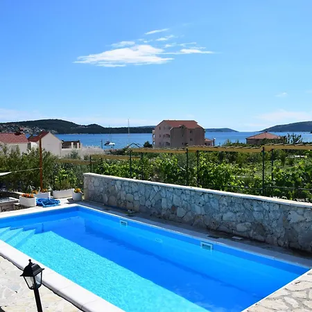 Marta Ii Your In Seget Center Vakantiehuis Trogir