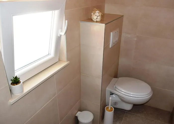 Marta Ii Your In Seget Center Hébergement de vacances Trogir